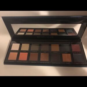 NWOT Bad Habit Retro Love Eyeshadow Palette